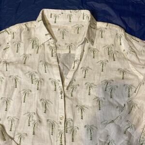 C & C California Womens 100% Linen Shirt White With Green Palm Trees